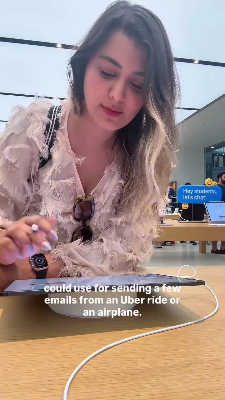 Apple Back to School — Shop With a Specialist — still from a UGC video by Content Beast